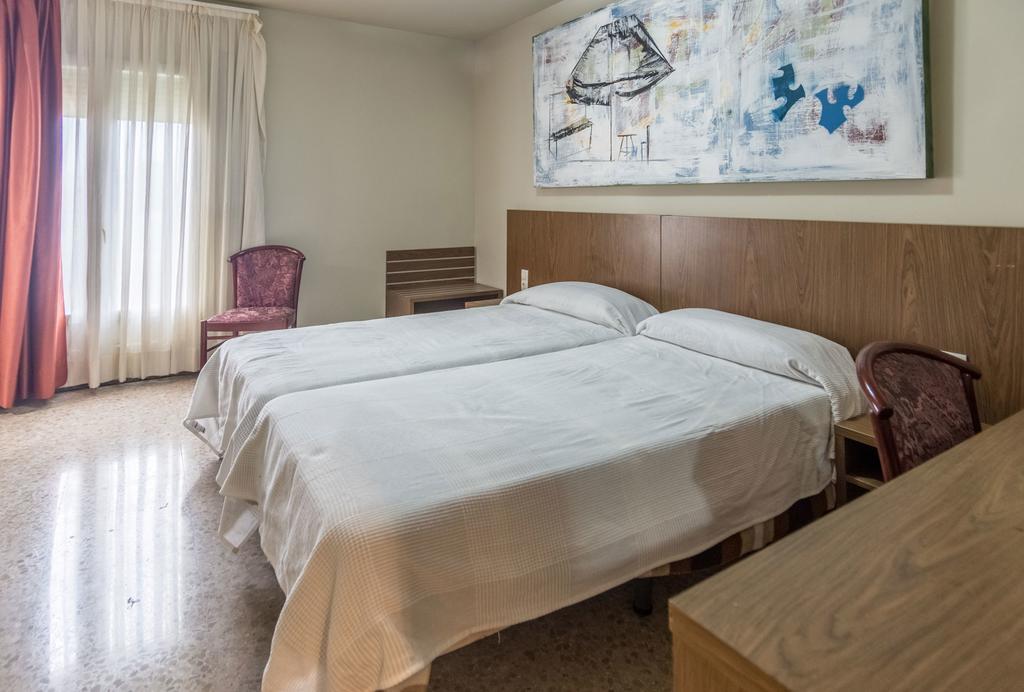 Hostal Sant Miquel Balaguer Extérieur photo